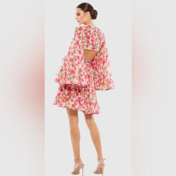 NWT Mac Duggal Style 9158 Bell Sleeve Mini Dress